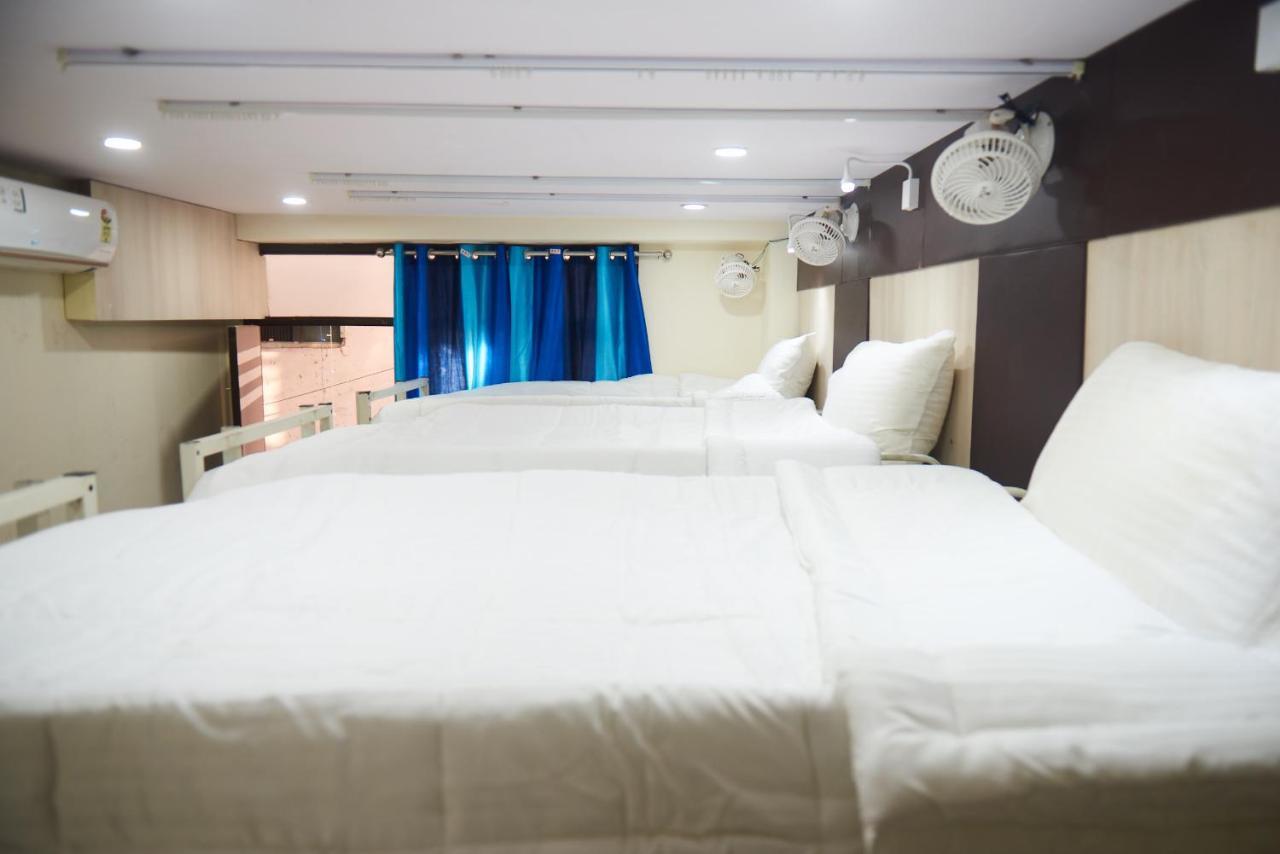 Himalayan Hostel New Delhi Buitenkant foto